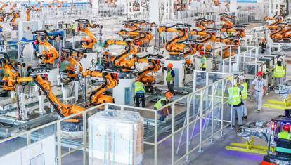 恒大基地 中国智造的典范，以极致黑科技重塑数据处理服务新范式